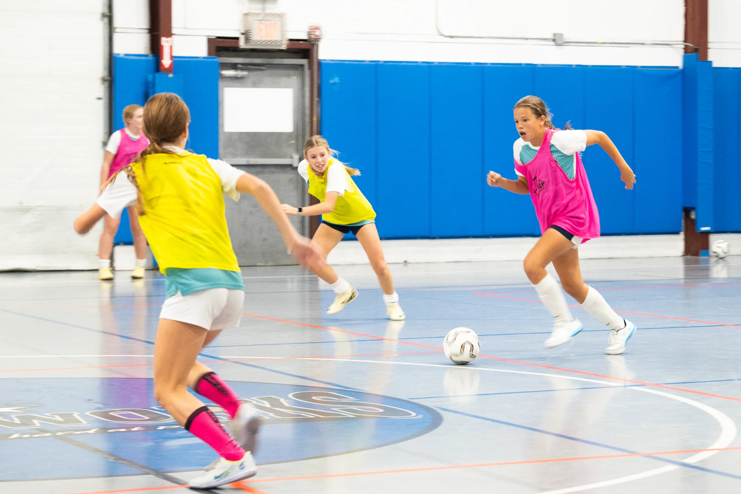 Premium Futsal Grip Socks – Enhanced Comfort and Performance